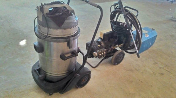 ปั้มแรงดัน 200 บาร์ / เครื่องดูดฝุ่นดูดน้ำ (คาร์แคร์)