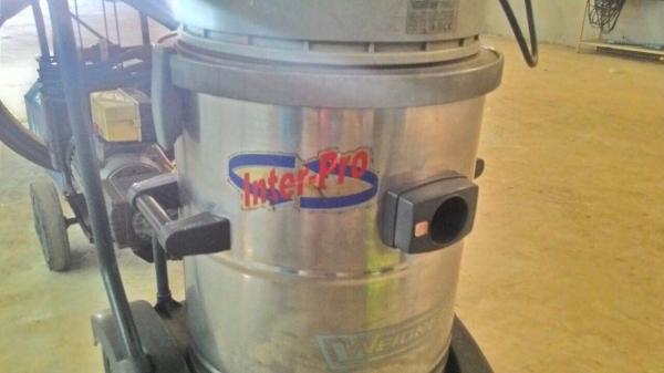 ปั้มแรงดัน 200 บาร์ / เครื่องดูดฝุ่นดูดน้ำ (คาร์แคร์) ปั้มแรงดัน 200 บาร์ / เครื่องดูดฝุ่นดูดน้ำ (คาร์แคร์)