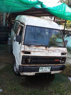 ขายรถตู้ คลาสสิค  19,000 บาทครับ ถูกมากๆ