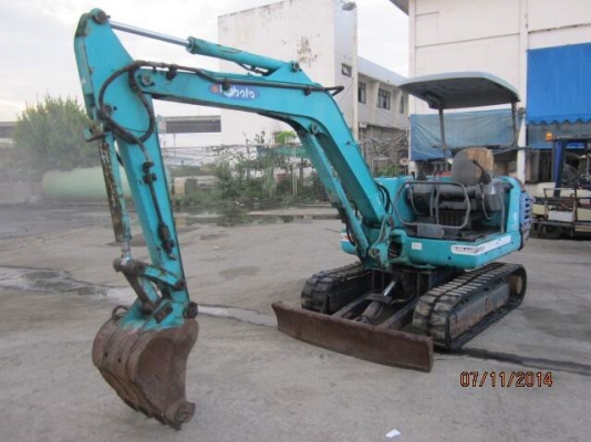 ขายรถขุด KUBOTA. K 035. รถเก่านอกสภาพดีพร้อมใช้ มีเอกสารแจ้งจำหน่าย. เครื่องดี ช่วงล่างสวย. ( เจ้า ของขายเอง  นิวส์ 083-4953407, อ้อ 085-8332943.  )
