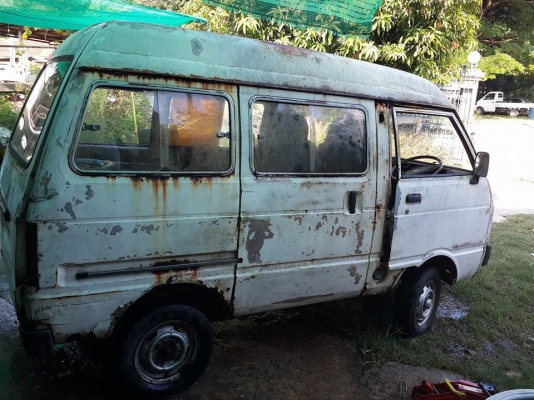 ขายรถตู้ คลาสสิค 19,000 บาทครับ ถูกมากๆ ขายรถตู้ คลาสสิค 19,000 บาทครับ ถูกมากๆ