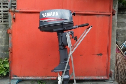 ขาย เครื่องเรือ YAMAHA 4 แรง 2 จังหวะ สภาพสวย ราคา 14,500