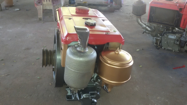 ขายเครื่องยันม้าTF105YM