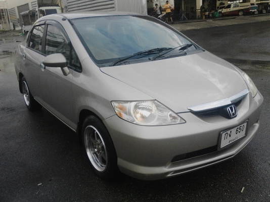 ต้องการขายขายรถHONDA CITY 1.5 M/T ปี 2003 ต้องการขายขายรถHONDA CITY 1.5 M/T ปี 2003