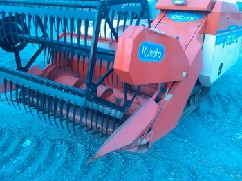 ขาย - รถเกี่ยวข้าว แบบหนวดกุ้ง ใช้ได้ผลแน่นอน ตัดปัญหาข้าวล้ม สูง ต่ำ KUBOTA: DC1S พร้อมใช้งาน สภาพสวย ขาย - รถเกี่ยวข้าว แบบหนวดกุ้ง ใช้ได้ผลแน่นอน ตัดปัญหาข้าวล้ม สูง ต่ำ KUBOTA: DC1S พร้อมใช้งาน สภาพสวย