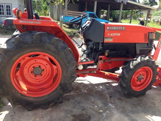 ลูกค้ามัดจำแล้วคับหากมีเปลี่ยนแปลงจะแจ้งอีกทีคับ ขายรถไถคูโบต้า45แรงปี53พร้อมเล่มทะเบียน