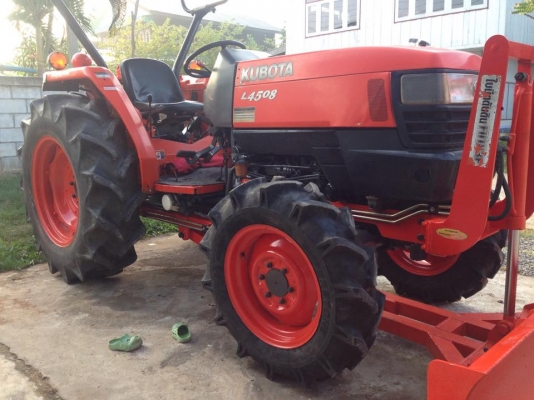 ลูกค้ามัดจำแล้วคับหากมีเปลี่ยนแปลงจะแจ้งอีกทีคับ ขายรถไถคูโบต้า45แรงปี53พร้อมเล่มทะเบียน