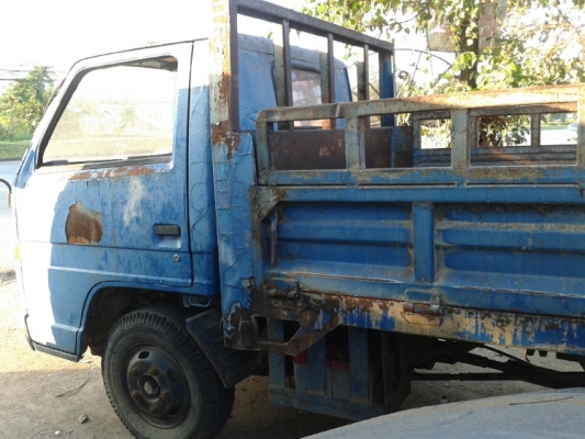 ขายรถดั้มอีซูซุ NKR  ปี38