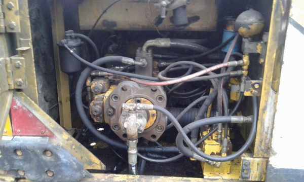 kobelko sk200 mark3 เดิมๆ สภาพพร้อมใช้งาน ลุยได้เลย ราคาคุยกันได้ kobelko sk200 mark3 เดิมๆ สภาพพร้อมใช้งาน ลุยได้เลย ราคาคุยกันได้