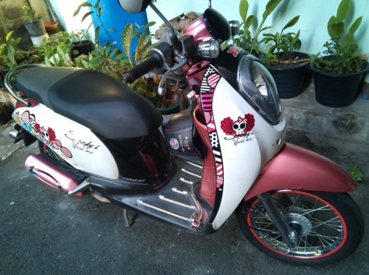 Scoopy 110i กท803 ชมพูขาว ปี54 เดิมๆ เครื่องดี