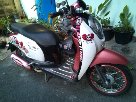 Scoopy 110i กท803 ชมพูขาว ปี54 เดิมๆ เครื่องดี