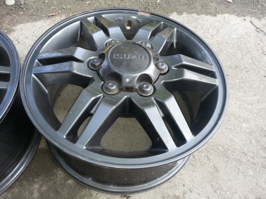 ล้อเดิมขอบ16  dmax