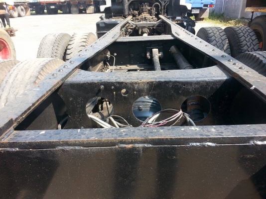 ขายหัวคัชซีMITSUBISHI FN527เครื่อง195แรง 2เพลา พ.เพาเวอร์ เบรกทิฟฟี่ เครื่องดี คัชซีสวย ยางดี ภายในสวย สภาพพร้อมใช้งาน เอกสารพร้อมโอน สนใจโทร090-8588220คุณนะ ID:narong498 หรือ www.truck.in.th/498 หรือfb:ณรงค์ ซื้อขายรถมือสอง(เว็บไซต์ส่วนตัว)