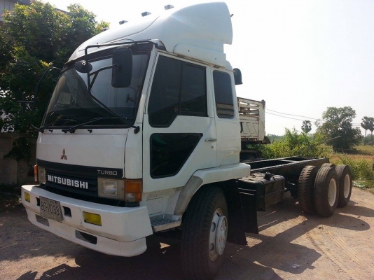 ขายหัวคัชซีMITSUBISHI FN527เครื่อง195แรง 2เพลา พ.เพาเวอร์ เบรกทิฟฟี่ เครื่องดี คัชซีสวย ยางดี ภายในสวย สภาพพร้อมใช้งาน เอกสารพร้อมโอน สนใจโทร090-8588220คุณนะ ID:narong498 หรือ www.truck.in.th/498 หรือfb:ณรงค์ ซื้อขายรถมือสอง(เว็บไซต์ส่วนตัว)