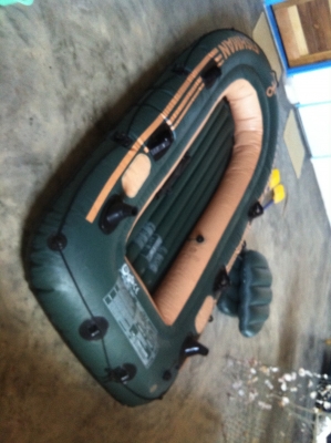 เรือยางติดเครื่องได้ ใช้ครั้งเดียว