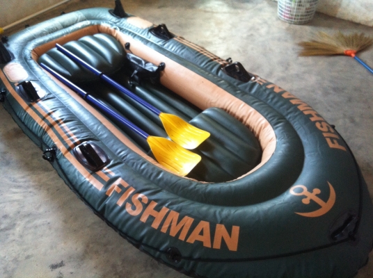 เรือยางติดเครื่องได้ ใช้ครั้งเดียว