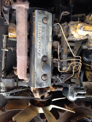 KOMATSU  -เครื่อง 4D95L  -ใส่รถ PC60-5,PC60-6 -สภาพ 75\% เครื่องแน่น  -ตำหนิ ปั้มน้ำเสียต้องเปลี่ยน -เครื่องในใช้บ้านเราแล้ว ราคา 65,000 บาท  มาติดเครื่องลองได้ สนใจติดต่อคุณนิว  โทร : 095-587-7888  : 089-441-7070 แอดไลน์ ID : 0894417070 แอดไลน์ ID : 09558