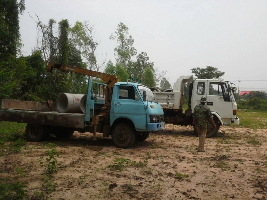 ISUZU  เครื่อง 100แรงม้าติดเครน2ตันครึ่ง6ล้อทะเบียนเต็ม