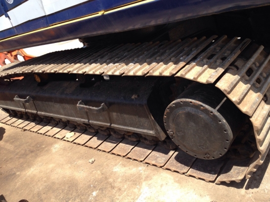 KOBELCO SK200-3 LC รถเก่านำเข้าจากญี่ปุ่นไม่เคยใช้งานในไทย สภาพพร้อมลุยงาน + เอกสารใบแจ้งจำหน่าย ชั่วโมง : 9704 เครื่องยนต์ : มิสซู6สูบ EH200 ปั้ม : K3V112 (KAVASAKI) Straight/บูมมาตรฐาน ใบแทรคยาว :60CM ราคา :1,100,000 บาท พร้อมตรวจเช็คสภาพรถครบ รา KOBELCO SK200-3 LC รถเก่านำเข้าจากญี่ปุ่นไม่เคยใช้งานในไทย สภาพพร้อมลุยงาน + เอกสารใบแจ้งจำหน่าย ชั่วโมง : 9704 เครื่องยนต์ : มิสซู6สูบ EH200 ปั้ม : K3V112 (KAVASAKI) Straight/บูมมาตรฐาน ใบแทรคยาว :60CM ราคา :1,100,000 บาท พร้อมตรวจเช็คสภาพรถครบ รา