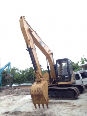 ขายด่วน CATERPILLAR 312  อาร์มพิเศษ  ใบแทรค 70 นำเข้าเองจากญี่ปุ่นสภาพสวยมาก  เครื่องปั้มดี  ราคาคุยกันได้จ้า  ทำสีใหม่พร้อมขายค่ะ