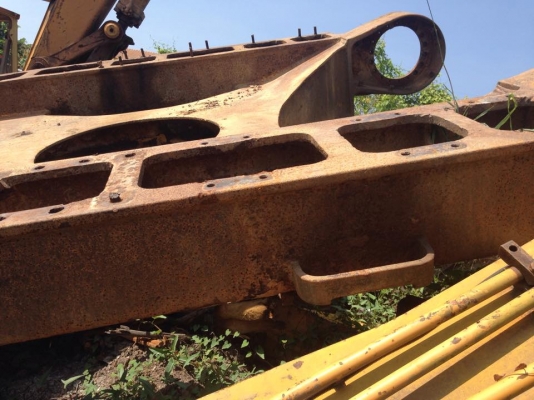 เฟรมล่าง ใส่KOMATSU PC200-5 ตรงรุ่น  ไม่มีรอยเชื่อม ไม่มีรอยผุ มีสนิม ราคา 40,000 บาท เฟรมนอกถอดจากรถญี่ปุ่น  #komatsu PC200-5 #โคมัสสุ #อะไหล่นอกนำเข้า #อะไหล่เก่าญี่ปุ่น#อะไหล่รถแบคโฮ #เฟรมล่างโคมัสสุ #เฟรมล่างPc200 #เฟรมบน#เฟรมkomatsu #ขายเฟรมแมคโค #หา