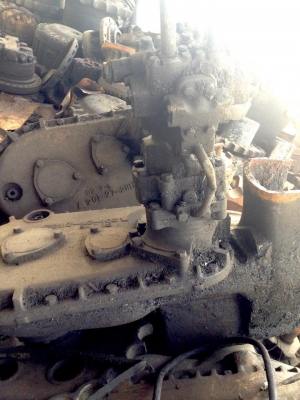 ตัวเดินพร้อมมอเตอร์ KOMATSU 10HT  ตัวเดินเก่าญี่ปุ่นถอดจากรถไม่เคยใช้งานในไทย รับประกันสินค้าเอาไปใส่ใช้ไม่ได้คืนเงินให้ค่ะ  ราคา คู่ละ90,000บาท  ราคาลดได้ สนใจติดต่อคุณนิว  โทร : 095-587-7888  : 089-441-7070 แอดไลน์ ID : 0894417070 แอดไลน์ ID : 095587788