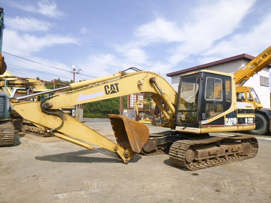 ขายด่วน CATERPILLAR 312  V2  ใบแทรค 60 นำเข้าเองจากญี่ปุ่นสภาพสวยมาก  เครื่องปั้มดี  ราคาคุยกันได้จ้า  มาถึงไทยแล้วจ้า