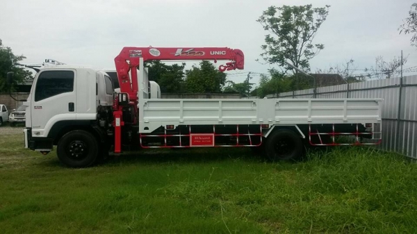 ISUZU FTR  6 ล้อใหญ่