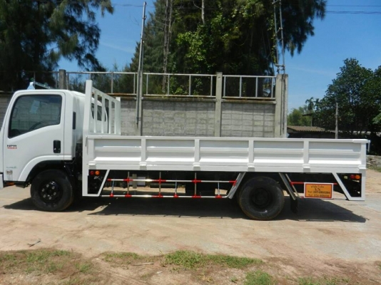 ISUZU NPR 6 ล้อเล็ก