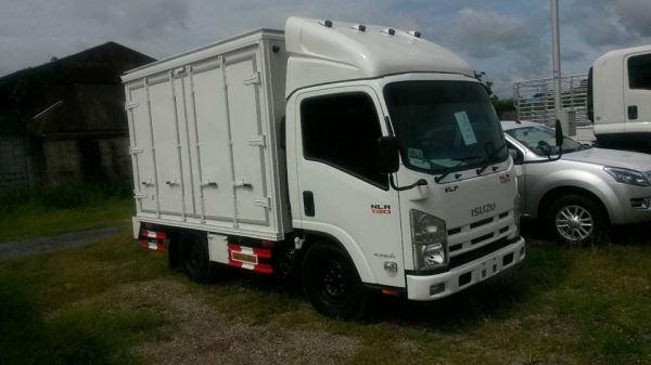 ISUZU NLR 4 ล้อเล็ก