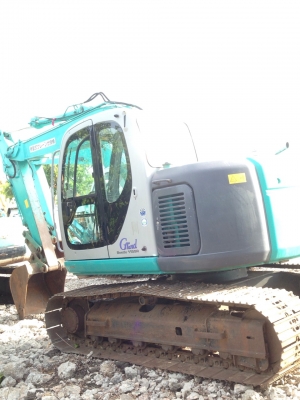 ขายด่วน KOBELCO  SK115SR  YV01 ใบแทรค 60  เก่าญี่ปุ่นยังไม่ได้ใช้งานในไทย สภาพสวย เครื่องปั้มสวย สภาพดีมาก ๆๆ