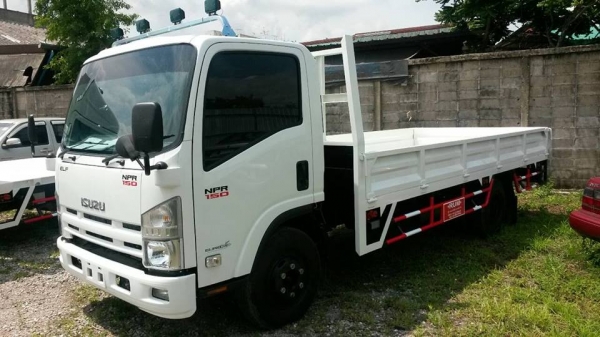 ISUZU NPR 6 ล้อเล็ก