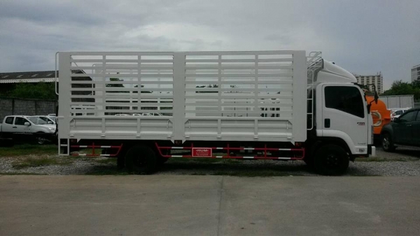ISUZU FRR 6 ล้อกลาง