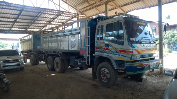 รถพ่วงยูโรวัน 18 ล้อ