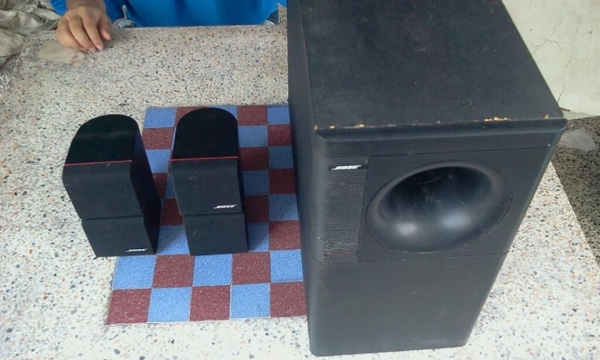 ขายลำโพงบ้านbose301 III กับตู้ซับลำโพงแซทเทอไลท์