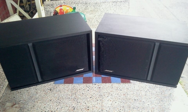 ขายลำโพงบ้านbose301 III กับตู้ซับลำโพงแซทเทอไลท์