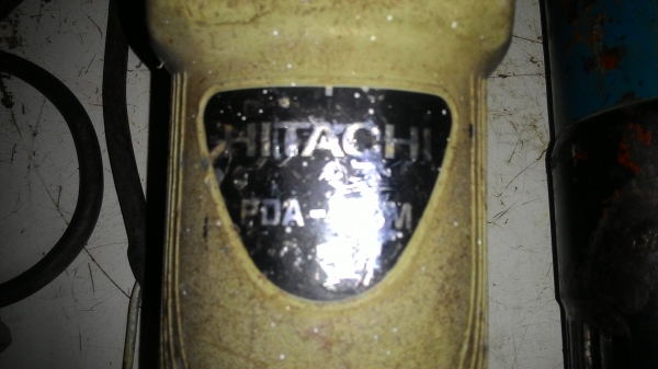 ขายหินเจียรอบจัดขนาด4"ยี่ห้อHITACHIรุ่นPDA-100M(715วัตต์)รุ่นนี้ทนทานมากๆ ขายหินเจียรอบจัดขนาด4"ยี่ห้อHITACHIรุ่นPDA-100M(715วัตต์)รุ่นนี้ทนทานมากๆ