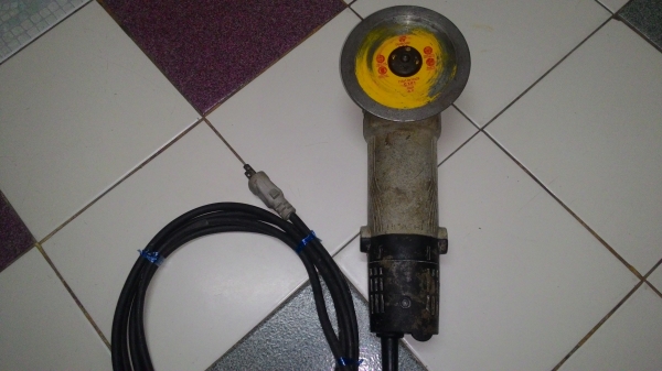 ขายหินเจียรอบจัดขนาด4"ยี่ห้อHITACHIรุ่นPDA-100M(715วัตต์)รุ่นนี้ทนทานมากๆ ขายหินเจียรอบจัดขนาด4"ยี่ห้อHITACHIรุ่นPDA-100M(715วัตต์)รุ่นนี้ทนทานมากๆ