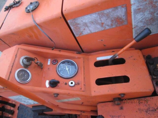 ขายรถขุด KUBOTA  KH-15Hเท่ากับ ขนาด 35 ( อาร์ม ยืดได้ ยาว). รถเก่านอก มีเอกสารแจ้งจำหน่าย. สภาพดีพร้อมใช้งาน เจ้าของขายเอง ติดต่อ นิวส์ 083-4953407, อ้อ 085-8332943