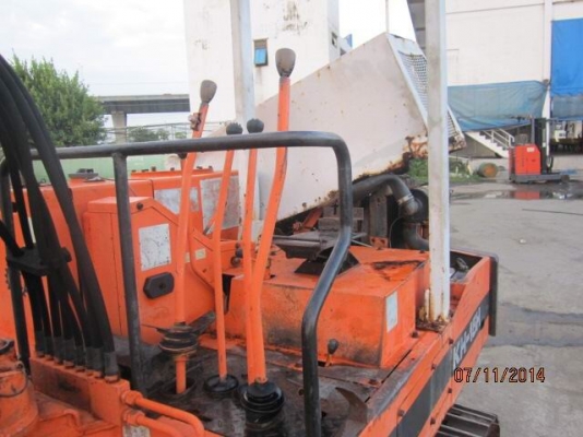 ขายรถขุด KUBOTA  KH-15Hเท่ากับ ขนาด 35 ( อาร์ม ยืดได้ ยาว). รถเก่านอก มีเอกสารแจ้งจำหน่าย. สภาพดีพร้อมใช้งาน เจ้าของขายเอง ติดต่อ นิวส์ 083-4953407, อ้อ 085-8332943