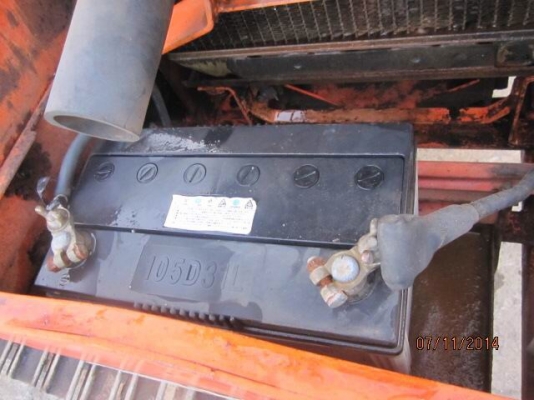 ขายรถขุด KUBOTA  KH-15Hเท่ากับ ขนาด 35 ( อาร์ม ยืดได้ ยาว). รถเก่านอก มีเอกสารแจ้งจำหน่าย. สภาพดีพร้อมใช้งาน เจ้าของขายเอง ติดต่อ นิวส์ 083-4953407, อ้อ 085-8332943