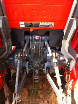 ขายคูโบต้า L4708 พร้อมใบดันหน้า รถเดิมๆ รถไร่ พร้อมเล่มทะเบียน ใช้งานได้เลย