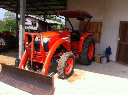 ขายคูโบต้า L4708 พร้อมใบดันหน้า รถเดิมๆ รถไร่ พร้อมเล่มทะเบียน ใช้งานได้เลย