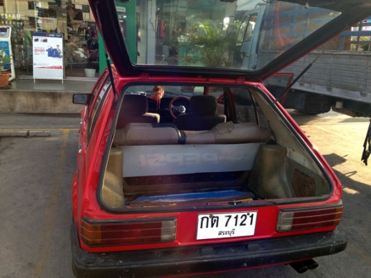 323UGวางเครื่องใหม่1.5 แรงๆสีใหม่สดmaxสวยยางดีภาษี58