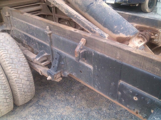 หกล้อดั้ม ISUZU-NKR-110แรง เดิมๆสวย รถห้างแท้ ทะเบึยนพร้อมโอน พร้อมใข้สุดๆ