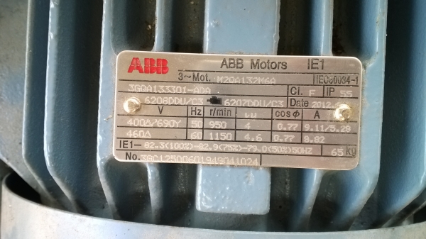 ขาย มอเตอร์ไฟฟ้า 3สาย  5.5HP (4kw) IP55 ยี่ห้อ ABB ของใหม่ ราคาถูกครับ !!!