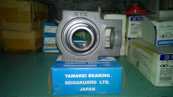 ขาย ลูกปืน KYK T208 ของใหม่ ราคาถูกครับ !!!