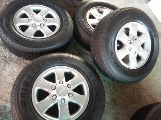 ขอบ16พร้อมยางปี11