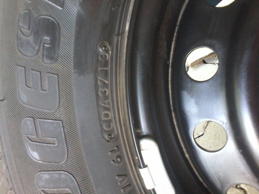 ขายยางอหลั่ยไม่เคยลงพื้น205/70/R15