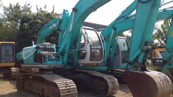 100 แอวสวยจัด ราคาถูกเก่านอก แขนยาว 100 แอวสวยจัด ราคาถูกเก่านอก แขนยาว